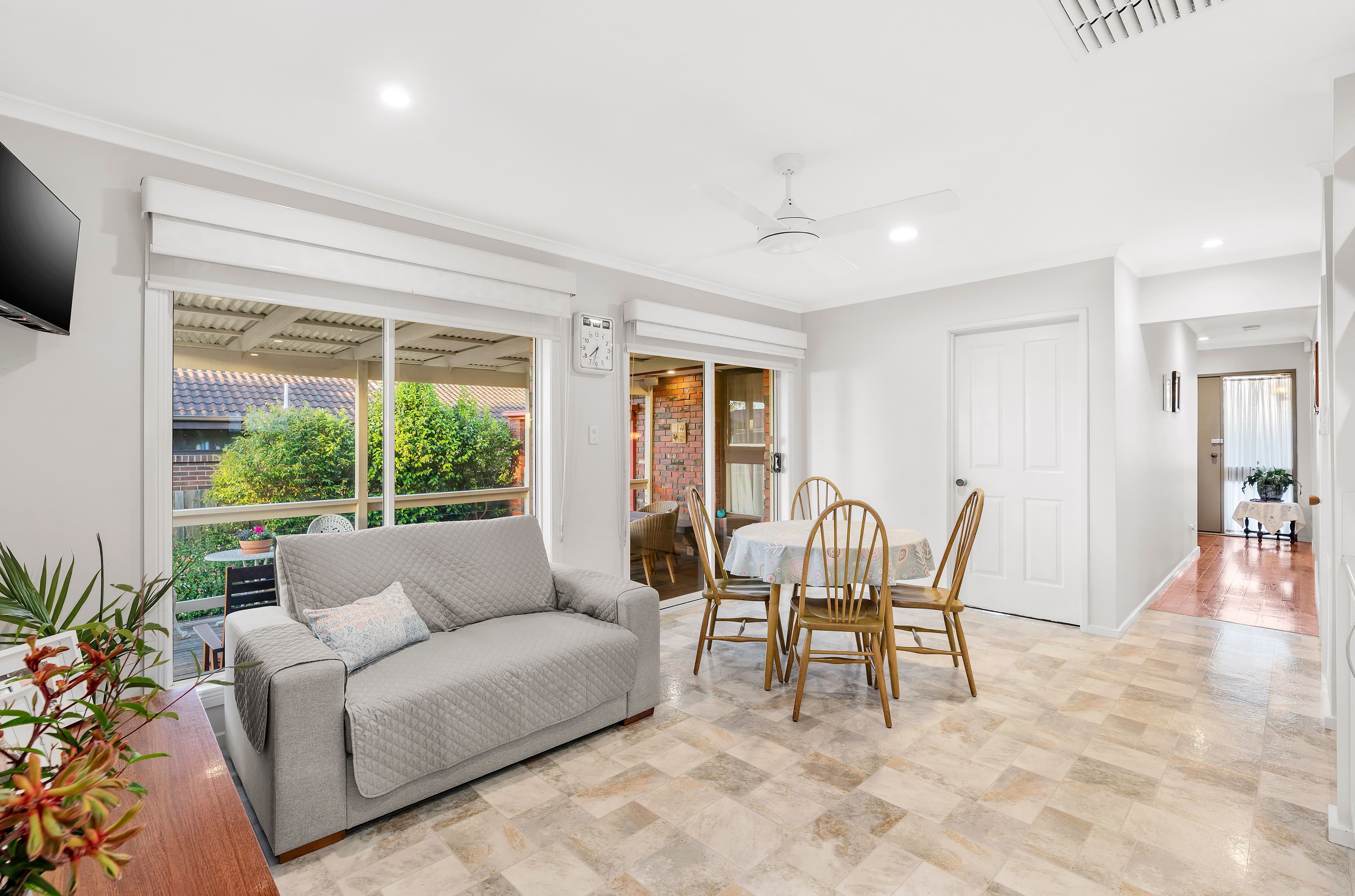 66 Sylphide Way, Wantirna South VIC 3152, Wantirna South - Thumbnail 3