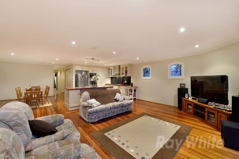 2 Valleyview Drive, ROWVILLE VIC 3178, Rowville - Thumbnail 4