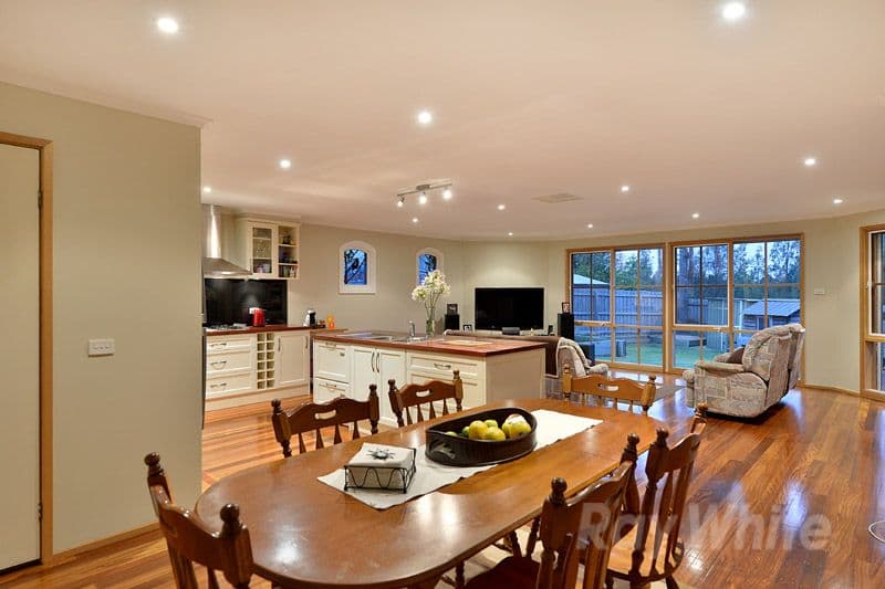 2 Valleyview Drive, ROWVILLE VIC 3178, Rowville - Thumbnail 5
