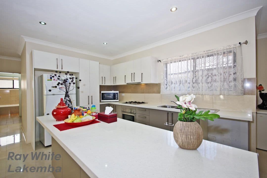 164 INGLEBURN Road, INGLEBURN NSW 2565, Ingleburn - Thumbnail 2