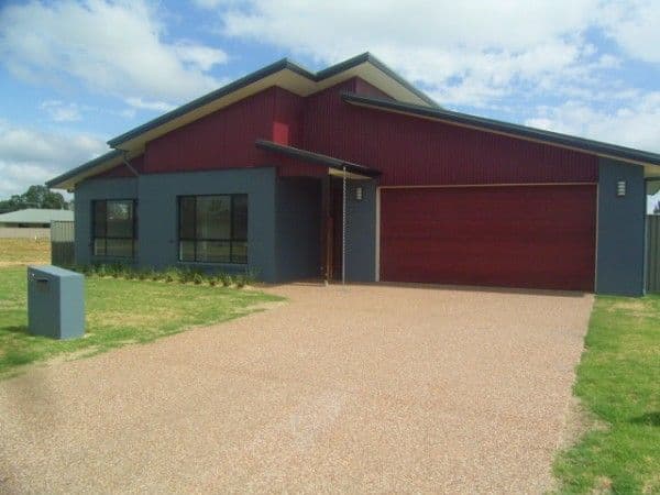 12 Sommerfeld Crescent, CHINCHILLA QLD 4413, Chinchilla - Image 1