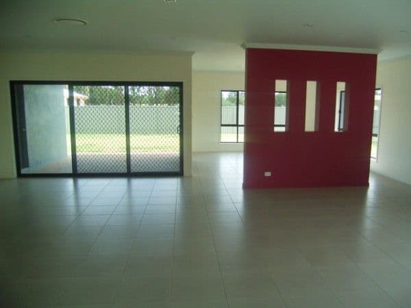 12 Sommerfeld Crescent, CHINCHILLA QLD 4413, Chinchilla - Thumbnail 8