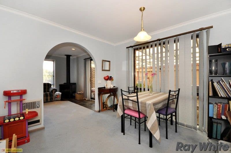 4 Roope Close, CALWELL ACT 2905, Calwell - Thumbnail 3