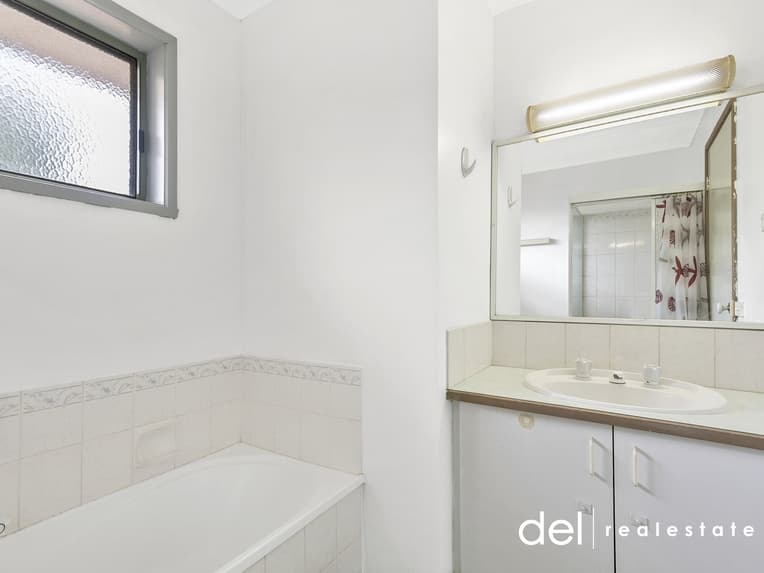 53 Glencairn Avenue, Hallam, Hallam - Thumbnail 7