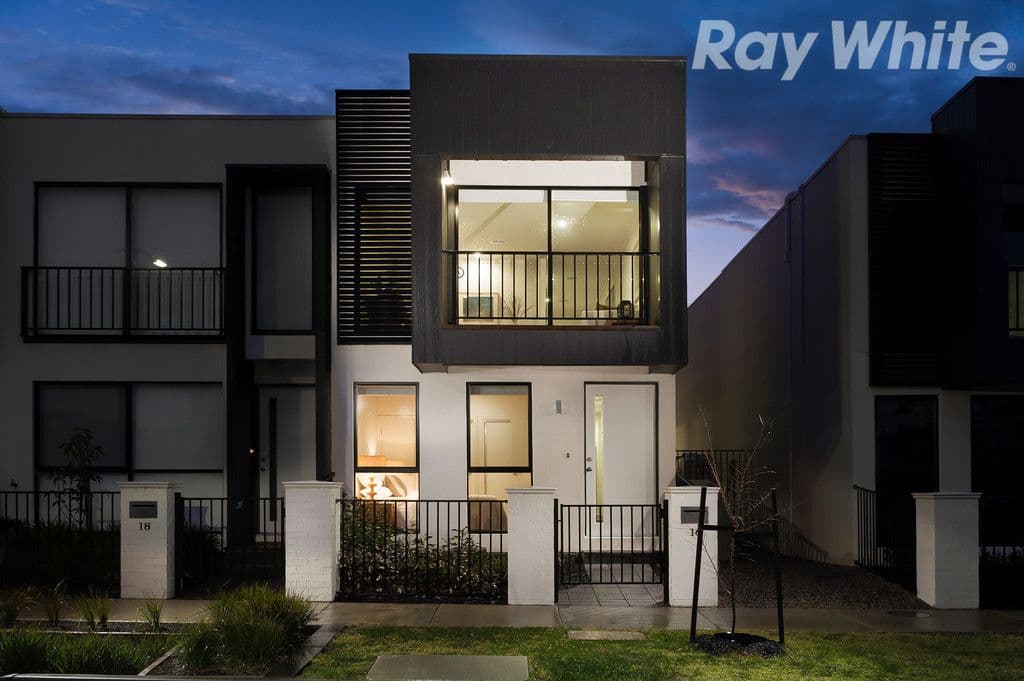 16 Portrait Way, Coburg North VIC 3058, Coburg North - Thumbnail 2