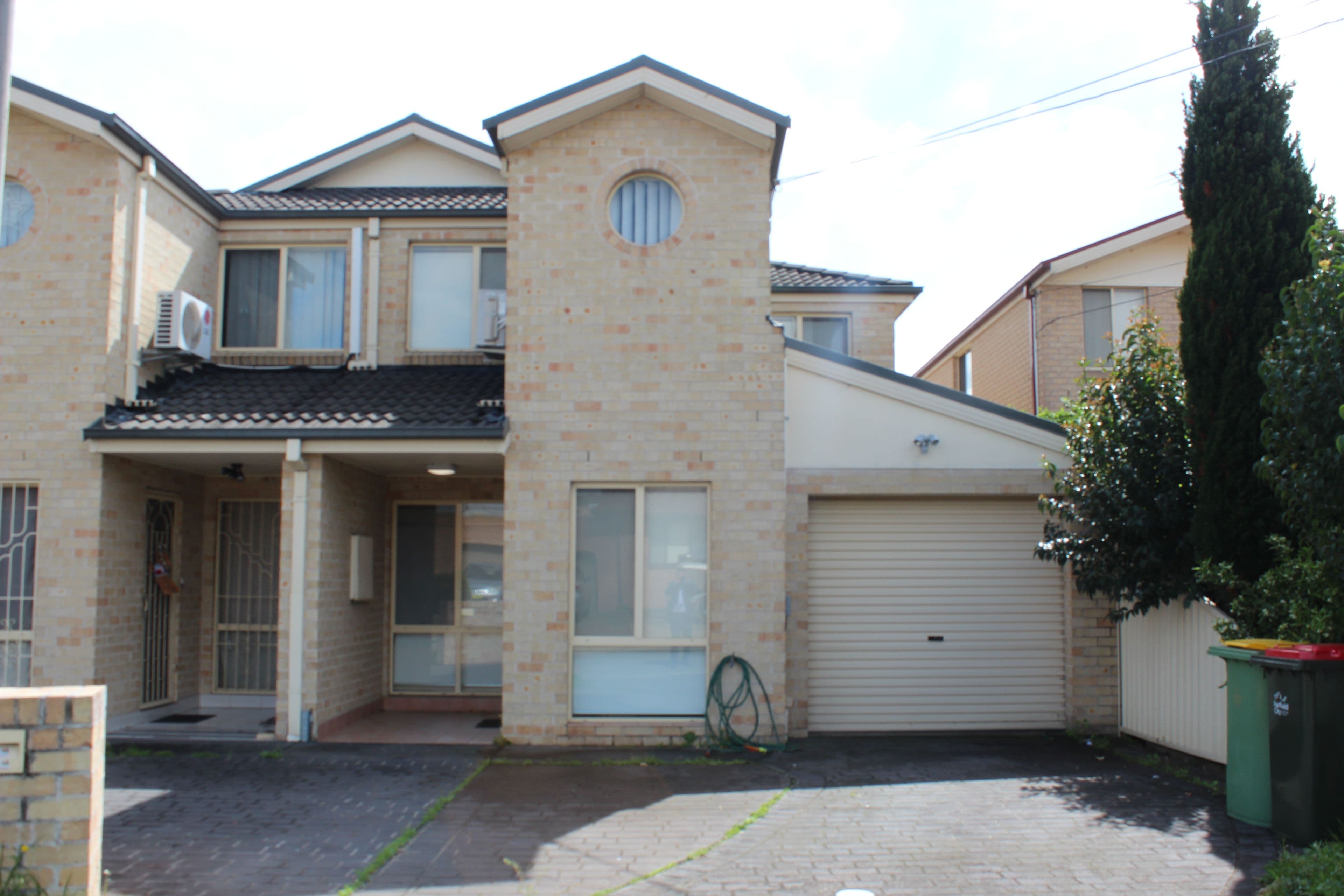 62 Throsby Street, Fairfield Heights - Image 1