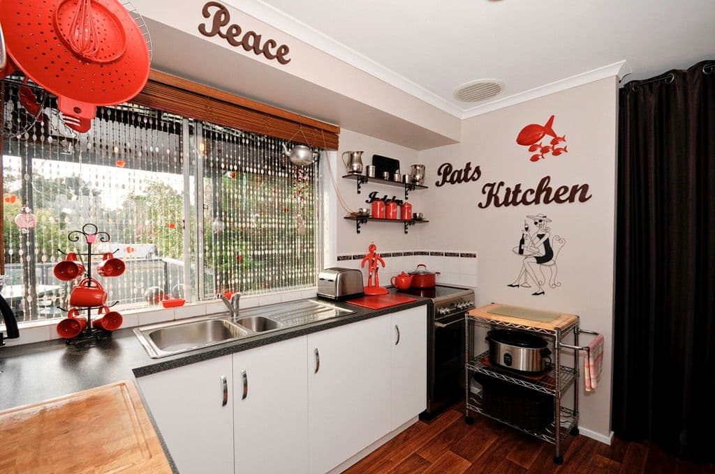 30 LATROBE Court, CROYDON HILLS VIC 3136, Croydon Hills - Thumbnail 4