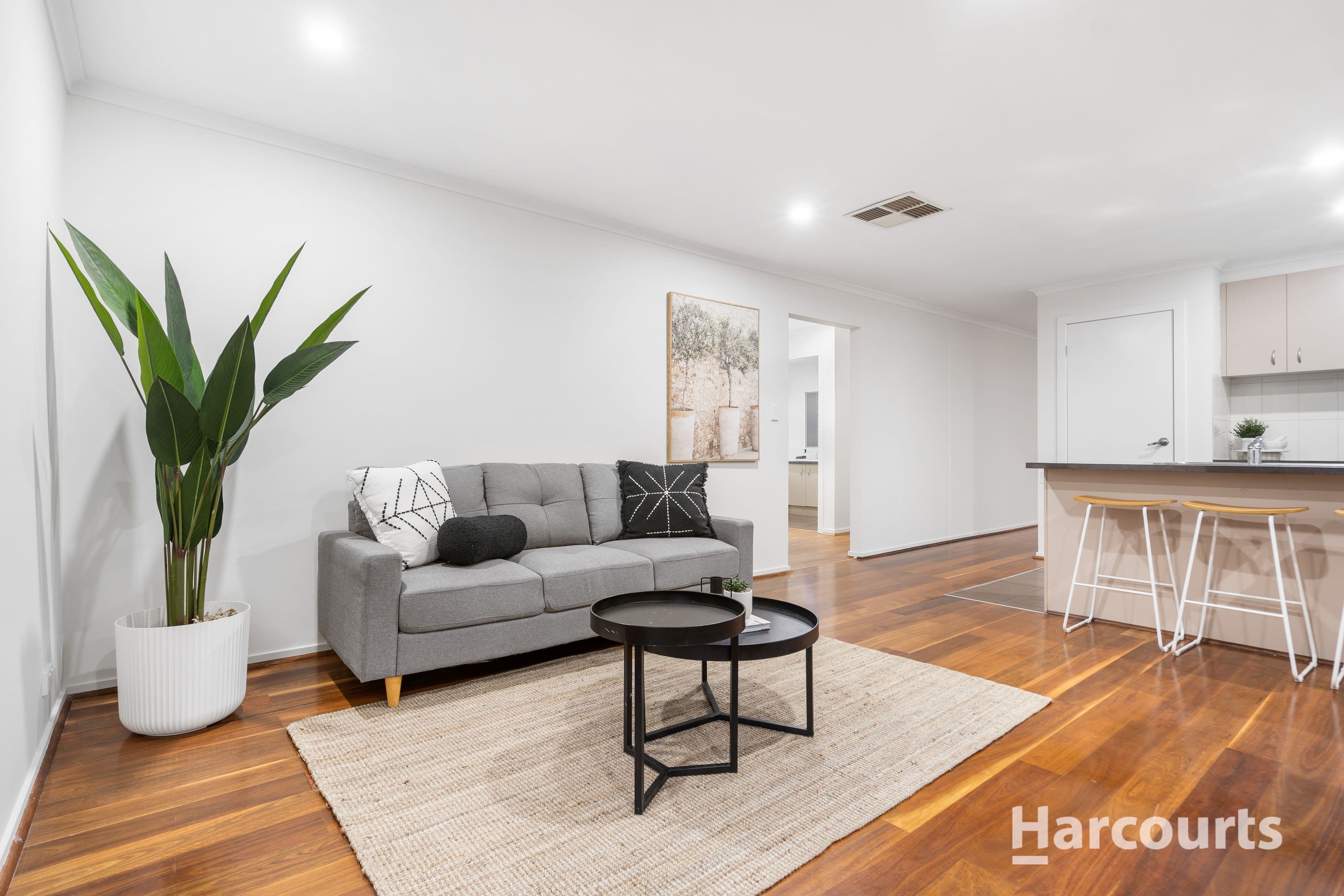 8 Manley Street, Epping VIC 3076, Epping - Thumbnail 8