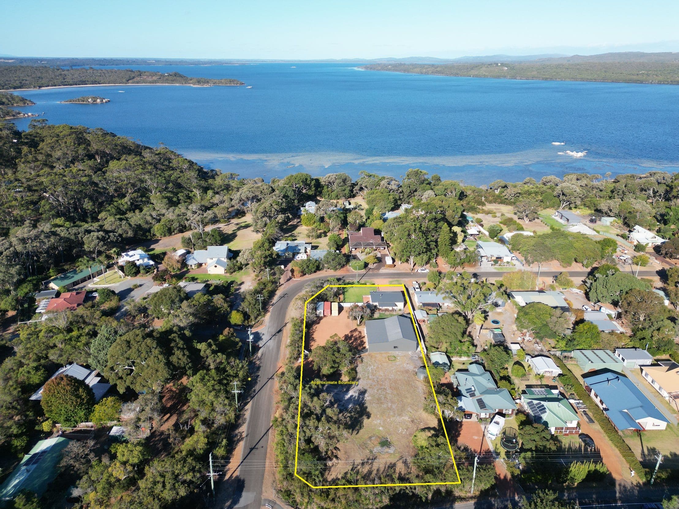 8 Minsterly Road, Ocean Beach WA 6333, Ocean Beach - Thumbnail 2