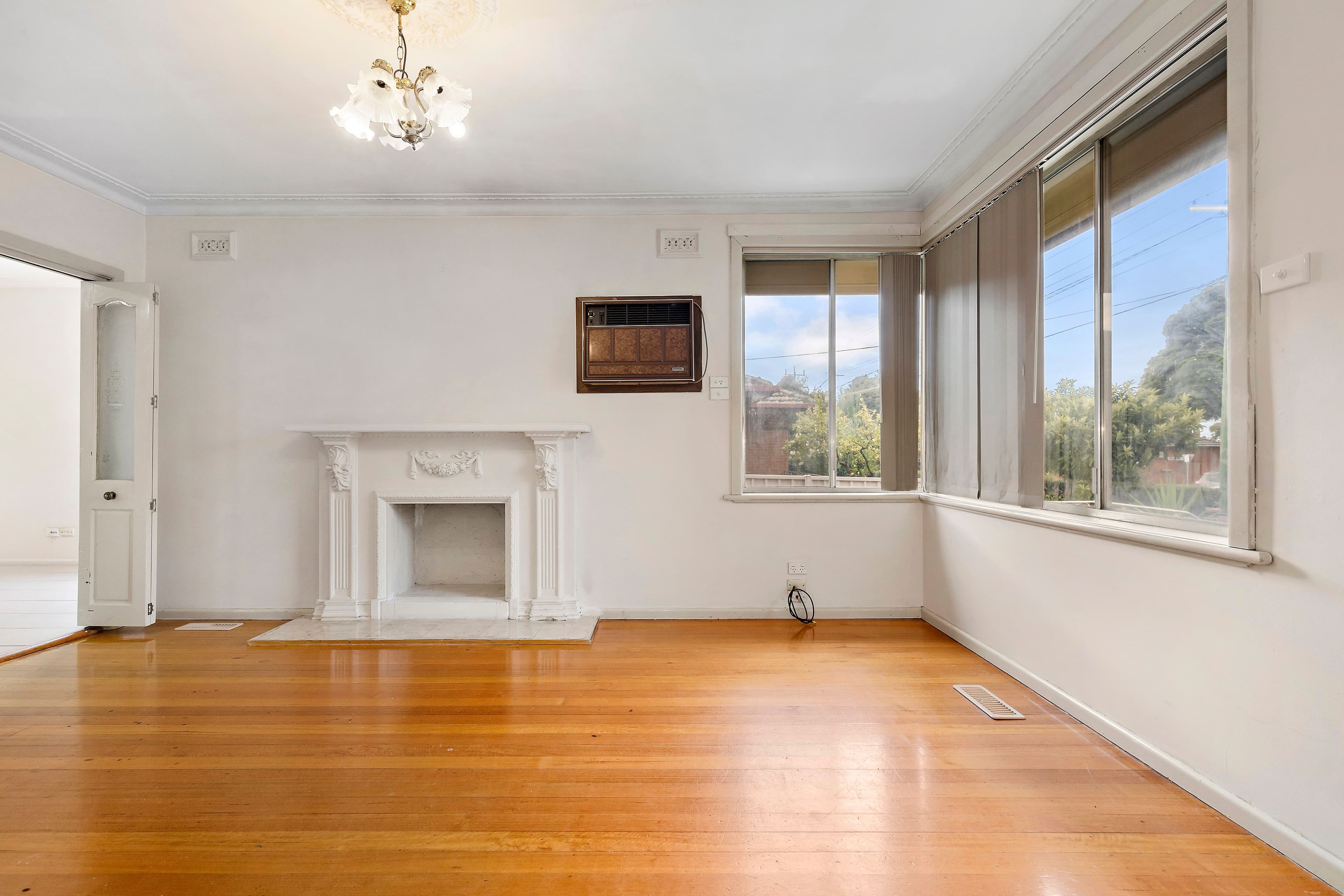 16 Dragon Street, Warwick - Thumbnail 2