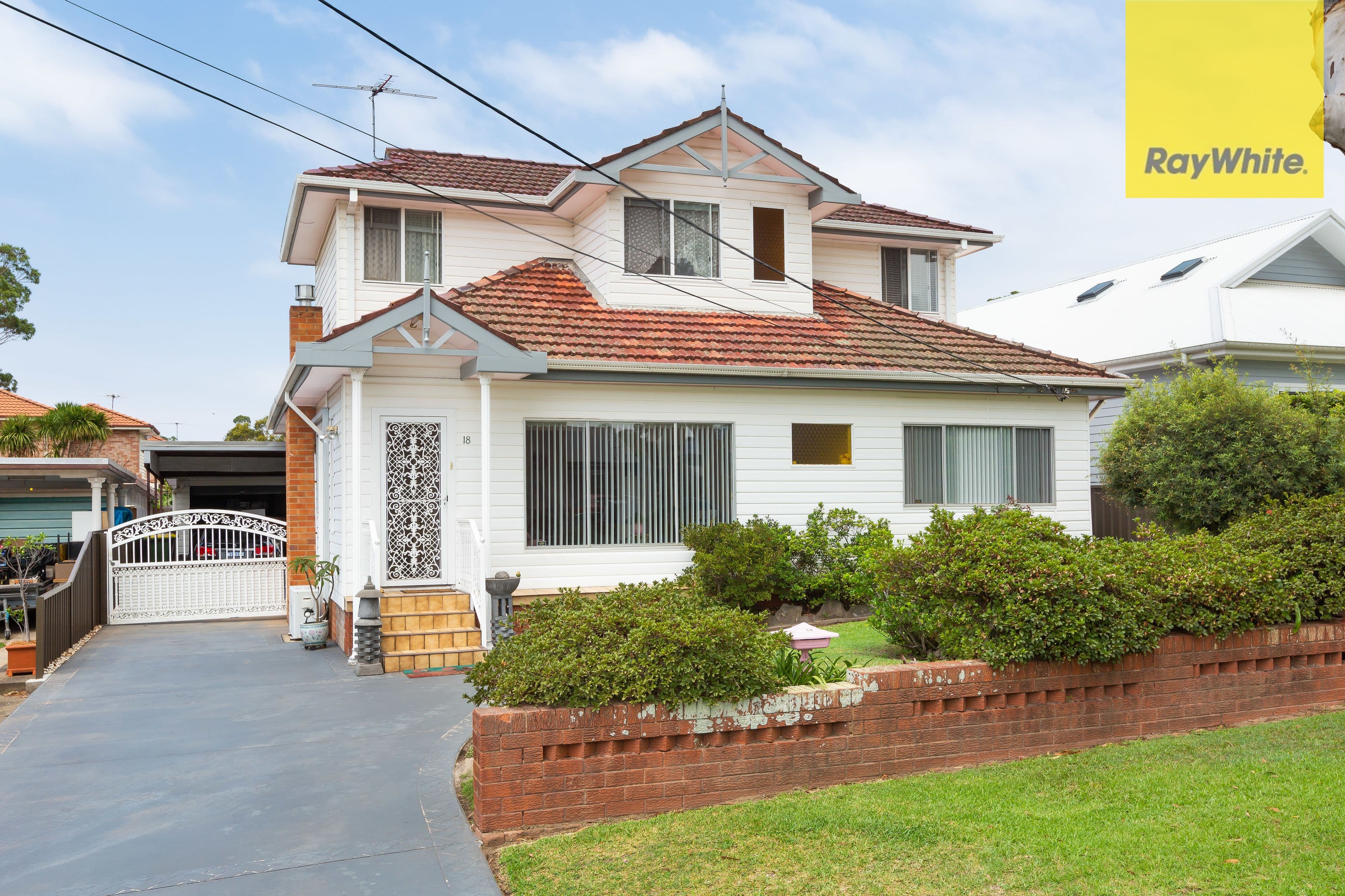 18 Drake Avenue, Caringbah NSW 2229, Caringbah - Image 1