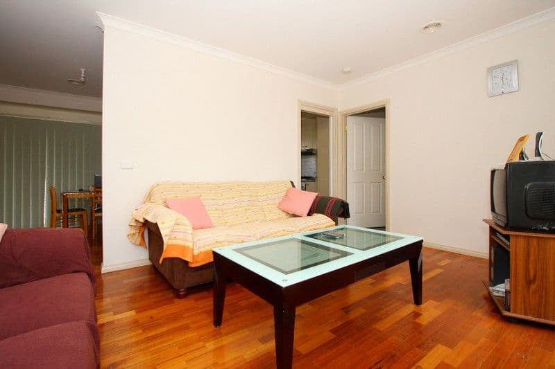 67 Victoria Crescent, SYDENHAM VIC 3037, Sydenham - Thumbnail 4