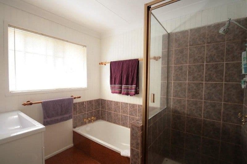 14 Parfrey Road, ROCHEDALE SOUTH QLD 4123, Rochedale South - Thumbnail 5