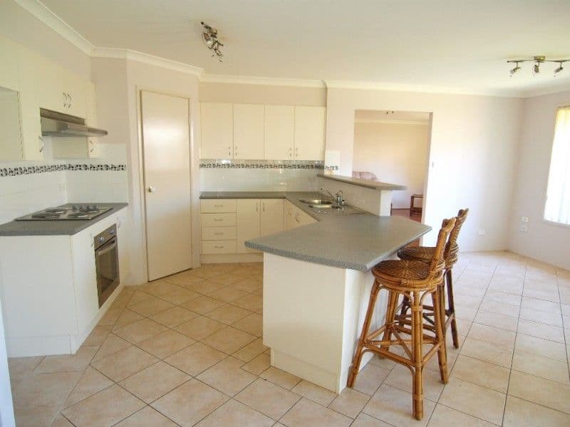 5 Correa Place, BATEMANS BAY NSW 2536, Batemans Bay - Thumbnail 3