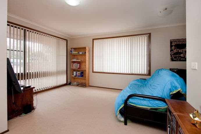126 Illaroo Road, NORTH NOWRA NSW 2541, North Nowra - Thumbnail 2