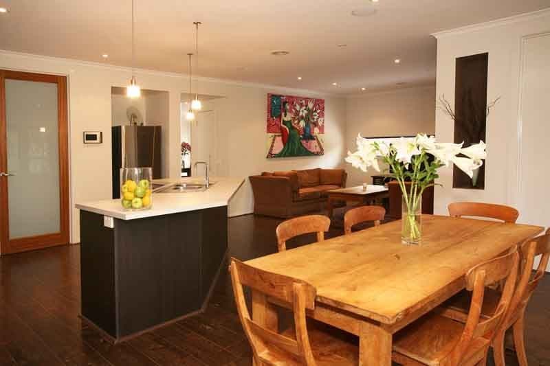 236 Normanby Road, NOTTING HILL VIC 3168, Notting Hill - Thumbnail 3