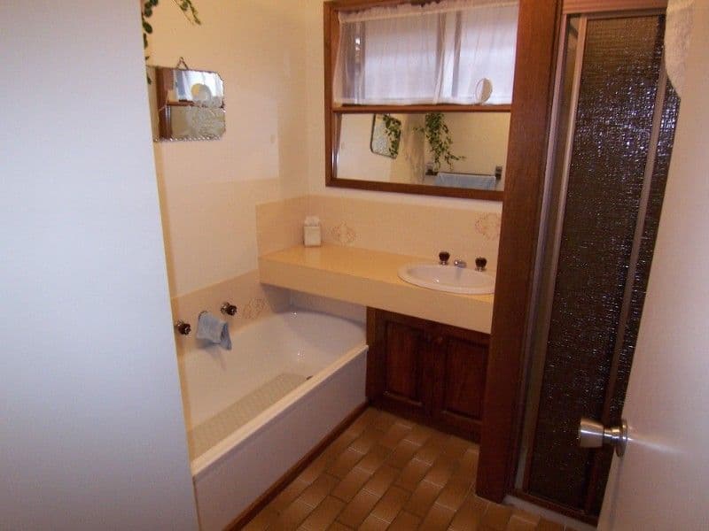 67 Gill Avenue, CALIFORNIA GULLY VIC 3556, California Gully - Thumbnail 6