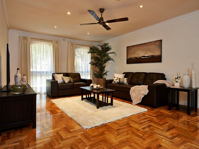 34 Mareeba Crescent, BAYSWATER VIC 3153, Bayswater - Thumbnail 2