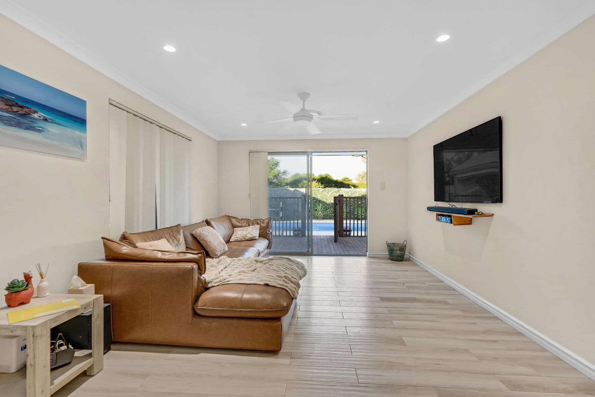 21 Royston Way, Lakelands WA 6180, Lakelands - Thumbnail 6