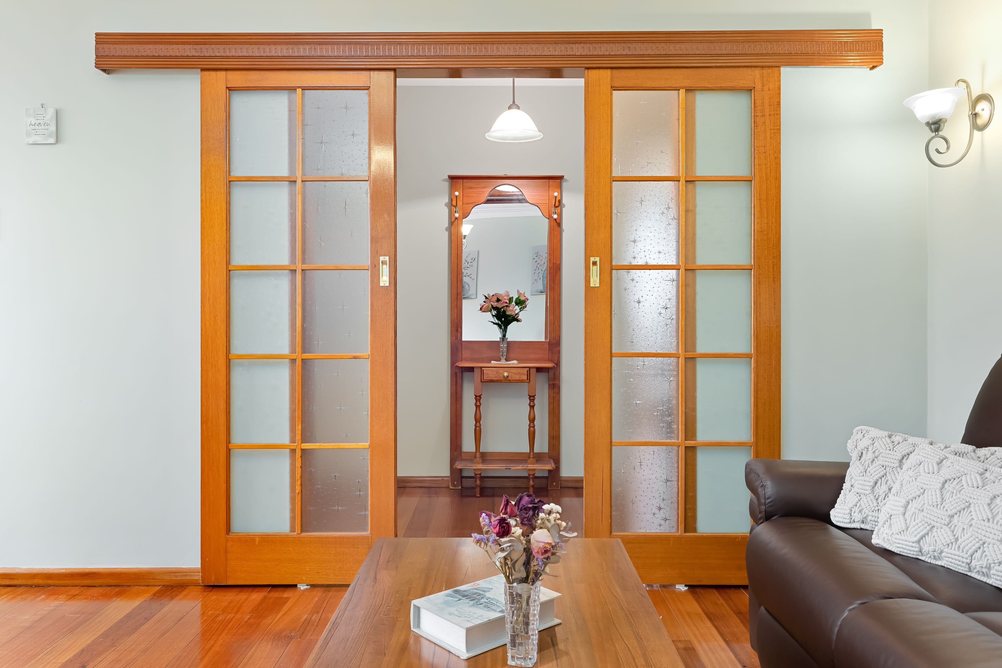 25 Robins Avenue, Reservoir VIC 3073, Reservoir - Thumbnail 3