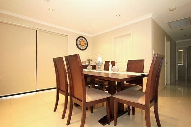 5 Barlow Place, GEORGES HALL NSW 2198, Georges Hall - Thumbnail 2