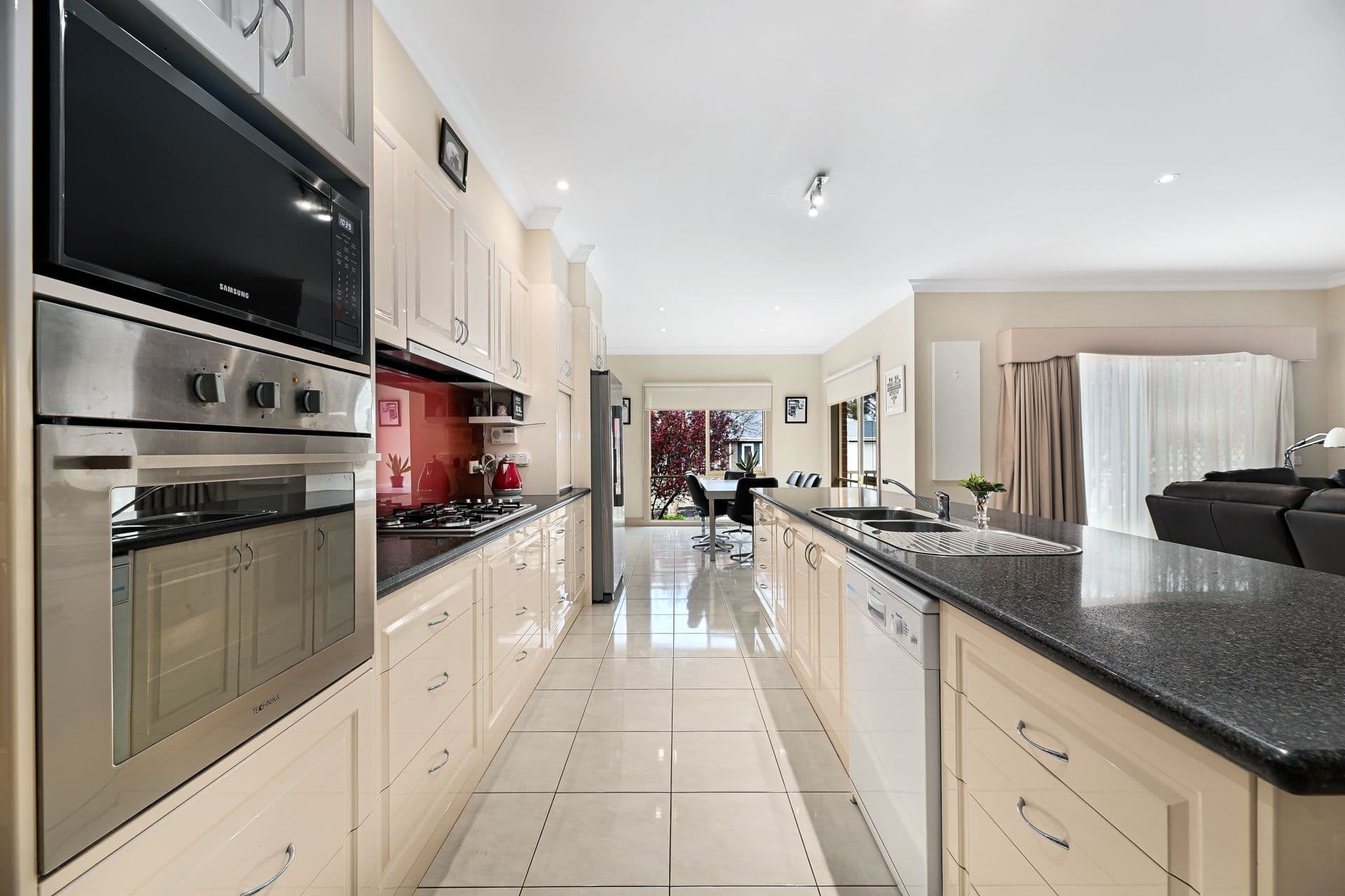 99 Brisbane Street, Berwick VIC 3806, Berwick - Thumbnail 6