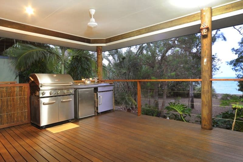 42 Gloucester Avenue, Hideaway Bay QLD 4800, Hideaway Bay - Image 1