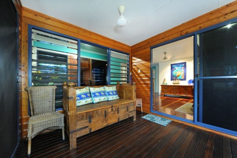 42 Gloucester Avenue, Hideaway Bay QLD 4800, Hideaway Bay - Thumbnail 4