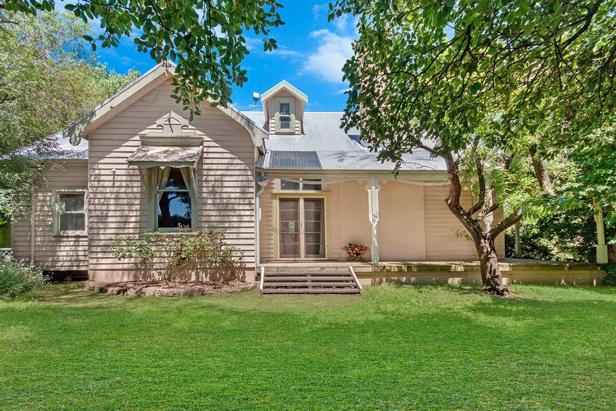 16 Walkers Lane, Koroit VIC 3282, Koroit - Image 1