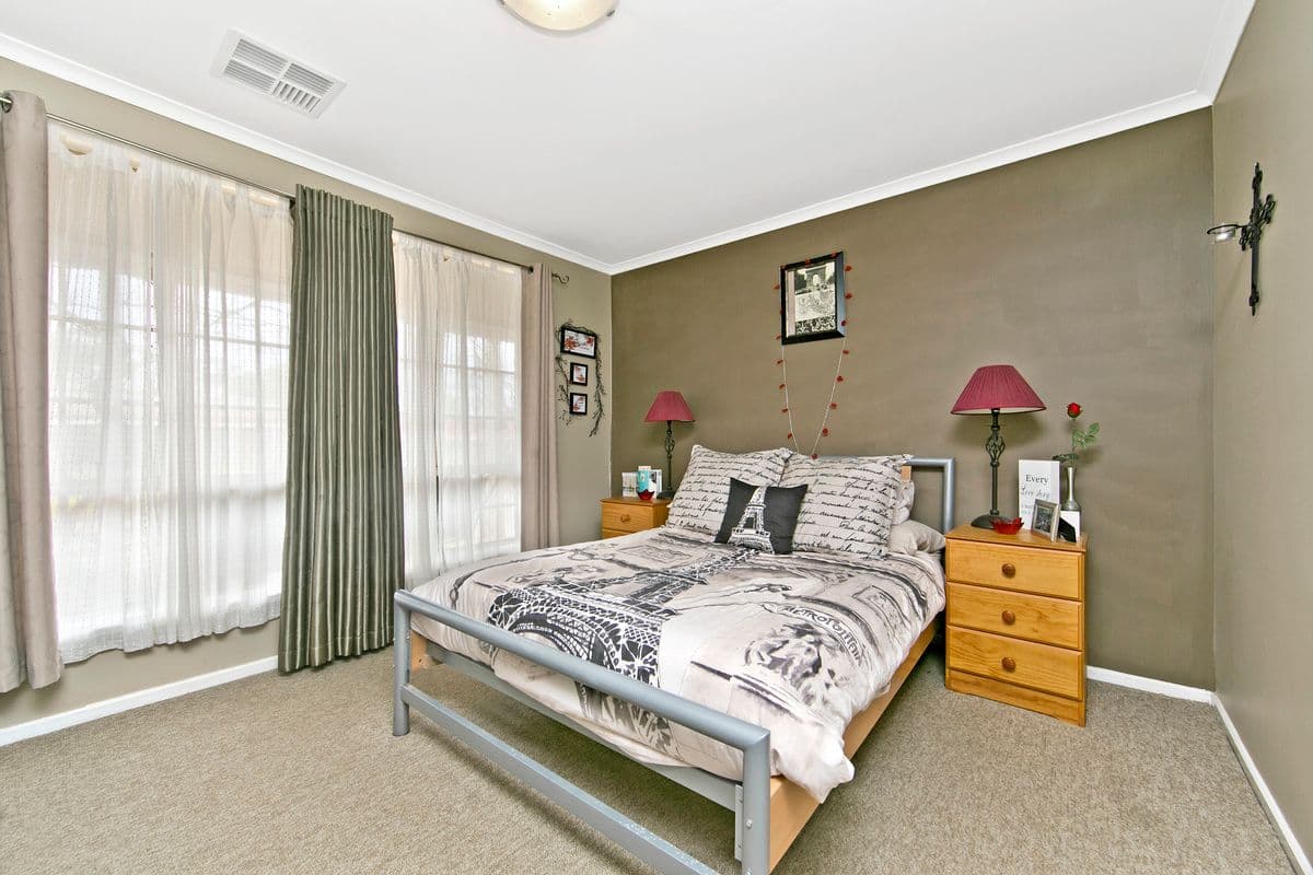 20 Lundie Crescent, Gawler East SA 5118, Gawler East - Thumbnail 2