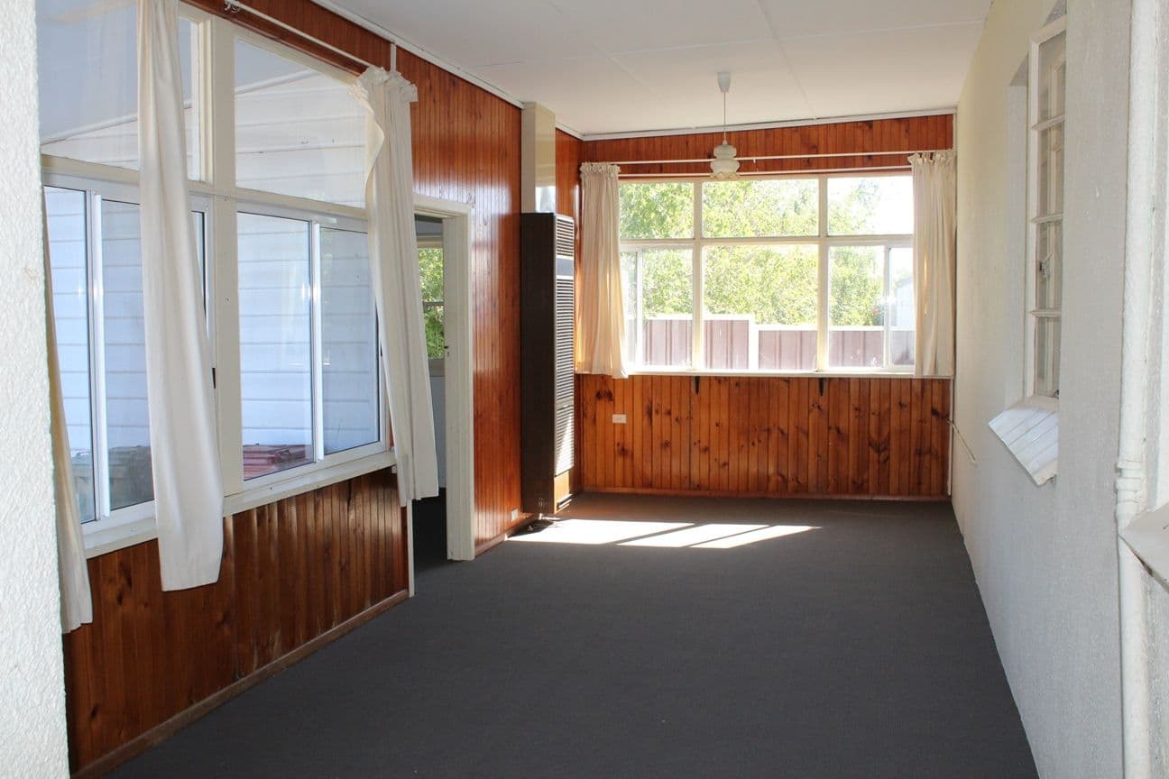 8 Wright Street, Hamilton VIC 3300, Hamilton - Thumbnail 7