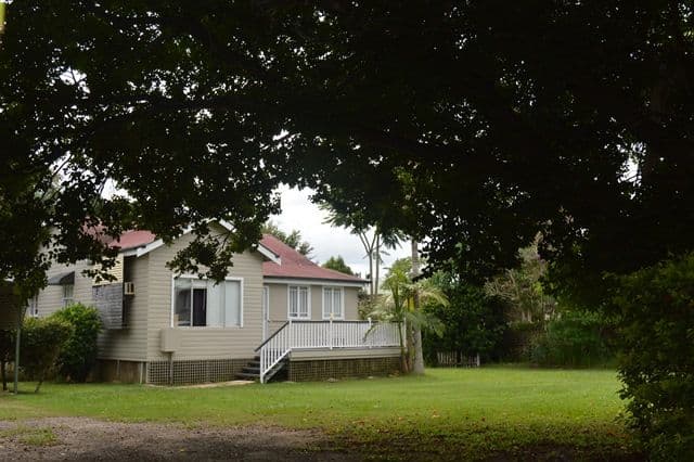 81 Beerwah Parade, Beerwah QLD 4519, Beerwah - Thumbnail 2