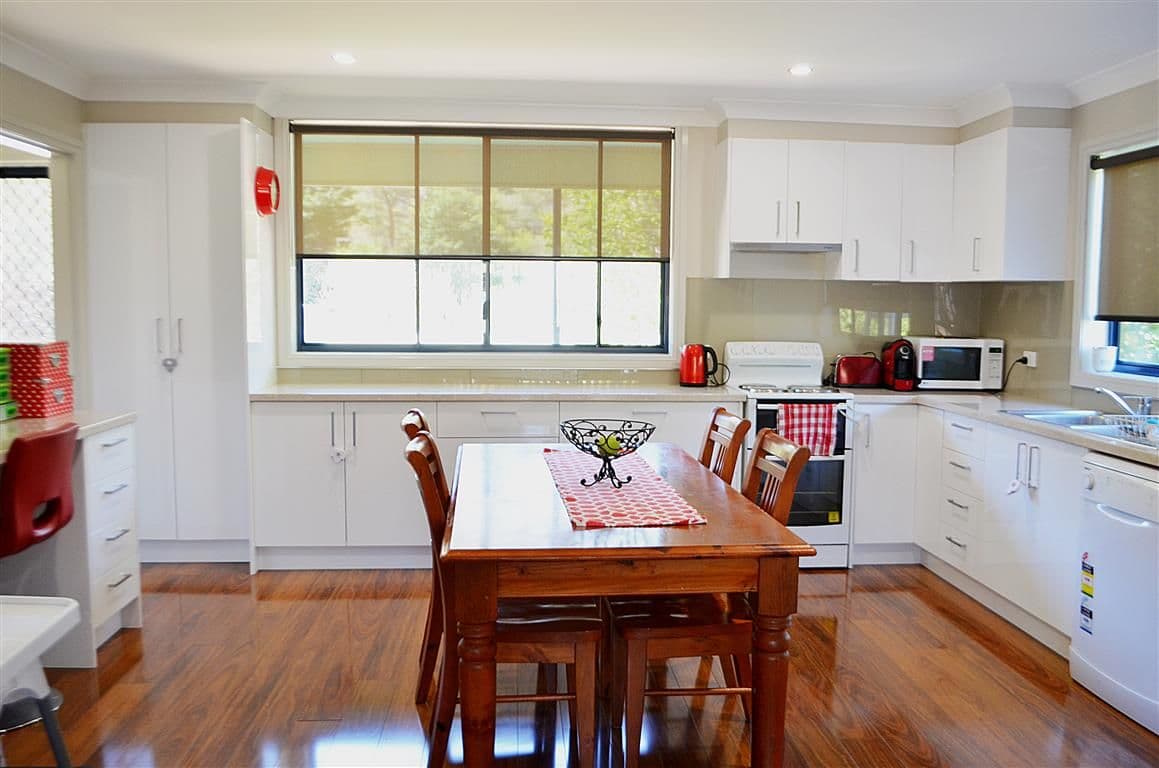 99 Herbert Street, Tumut - Thumbnail 2
