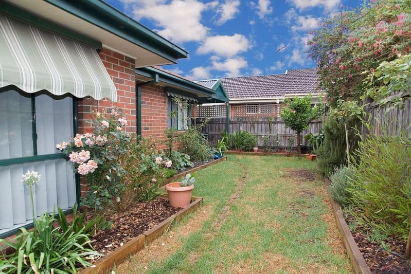 97 Hawkes Drive, MILL PARK VIC 3082, Mill Park - Thumbnail 8