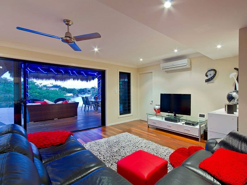 110 Santa Cruz Boulevard, CLEAR ISLAND WATERS QLD 4226, Clear Island Waters - Thumbnail 6