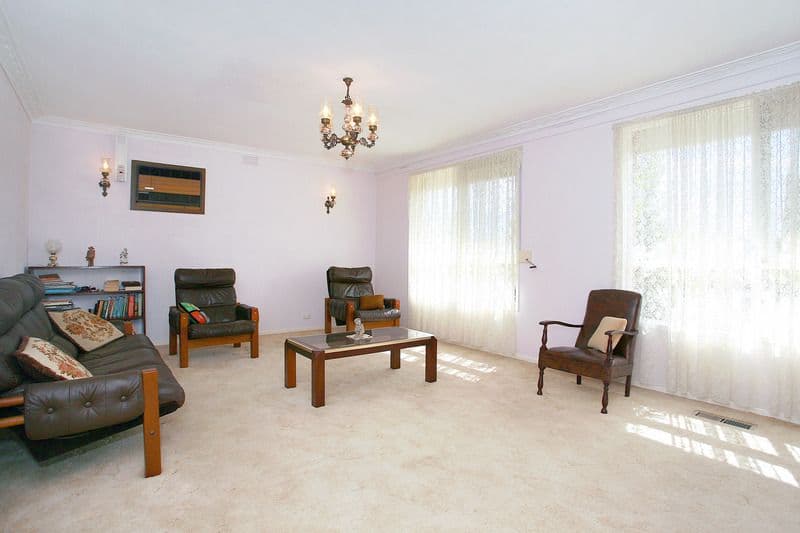 18 Sherwood Crescent, DANDENONG NORTH VIC 3175, Dandenong North - Thumbnail 7