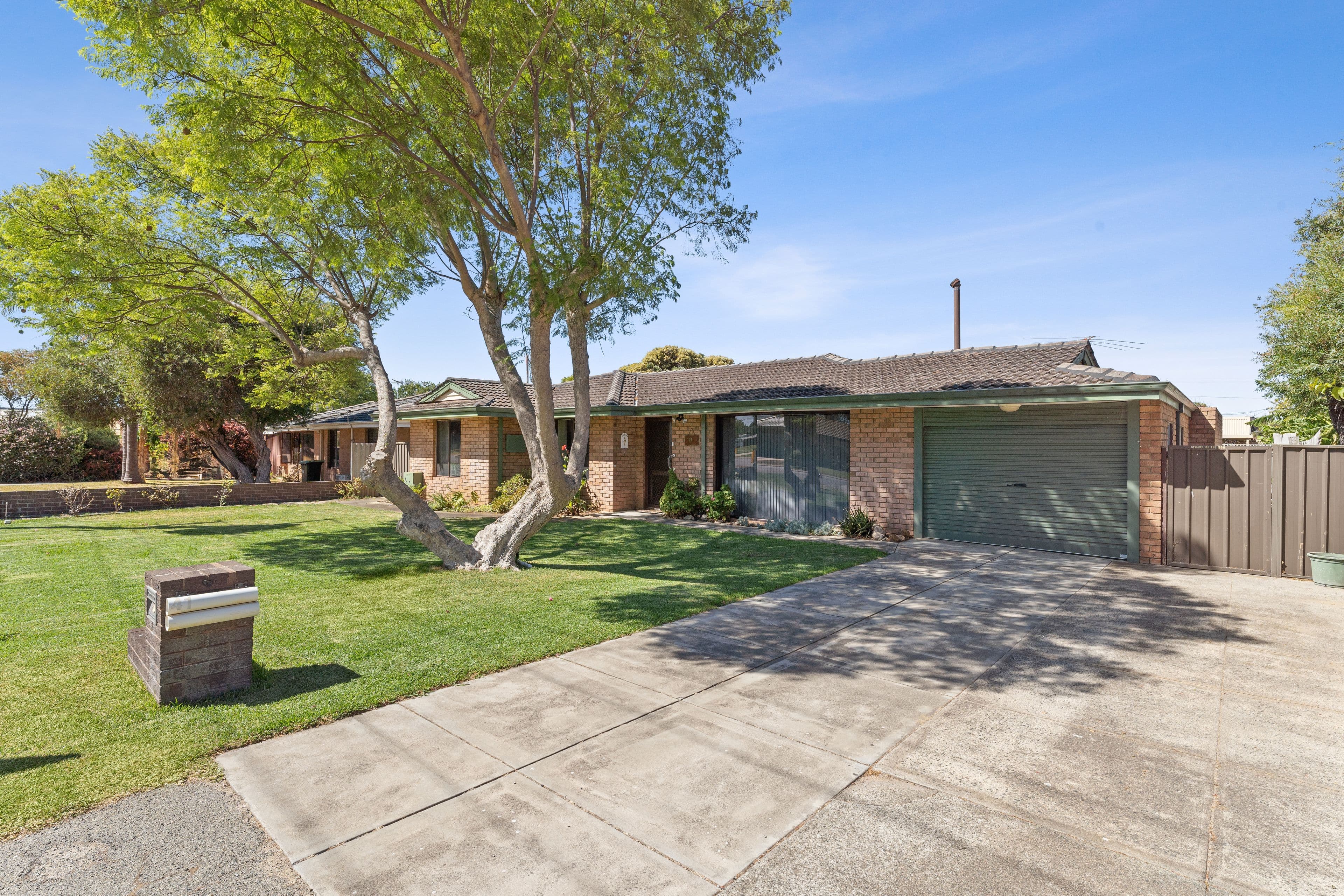 41 Haselmere Circus, Rockingham WA 6168, Rockingham - Thumbnail 2