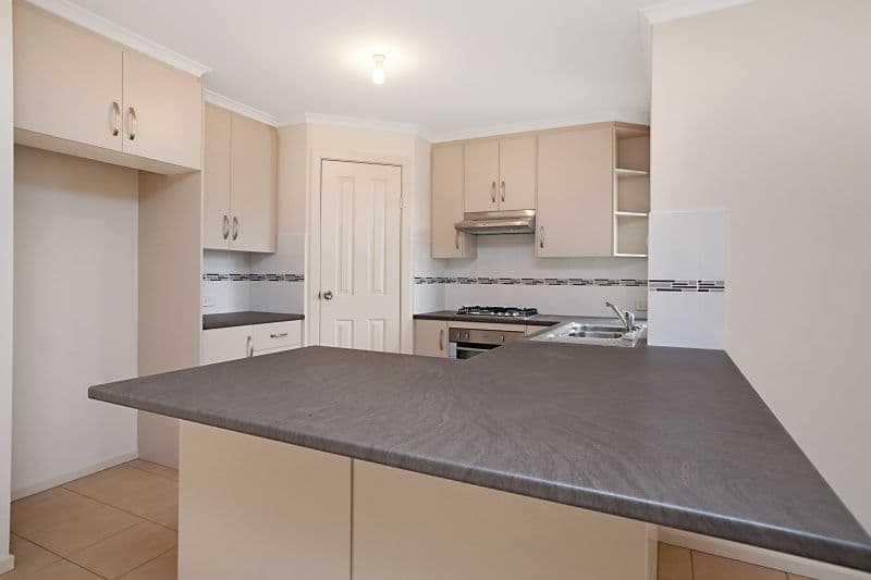 2 St Albans Place, CRAIGMORE SA 5114, Craigmore - Thumbnail 3
