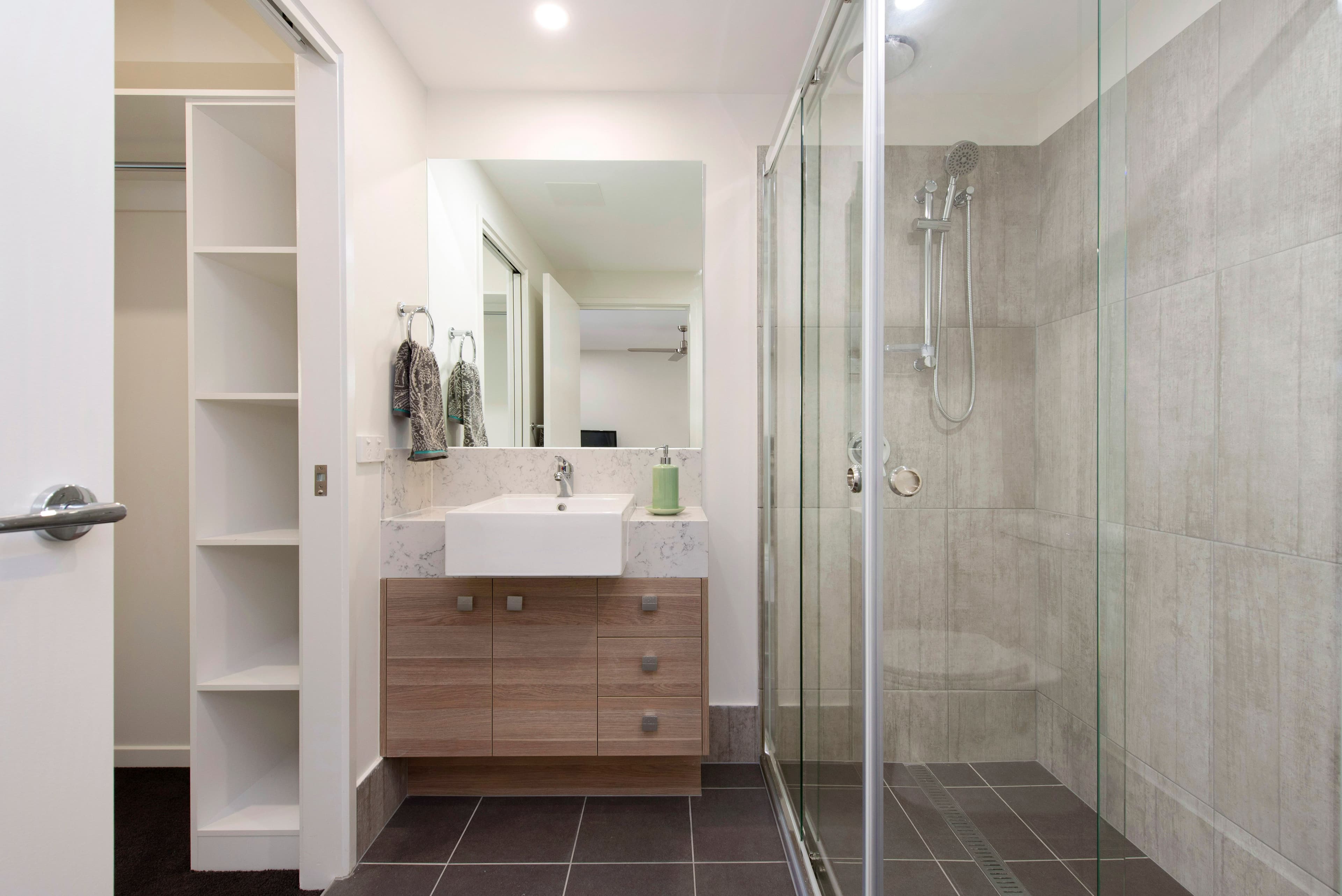 11 Adelaide Street, Carina QLD 4152, Carina - Thumbnail 5