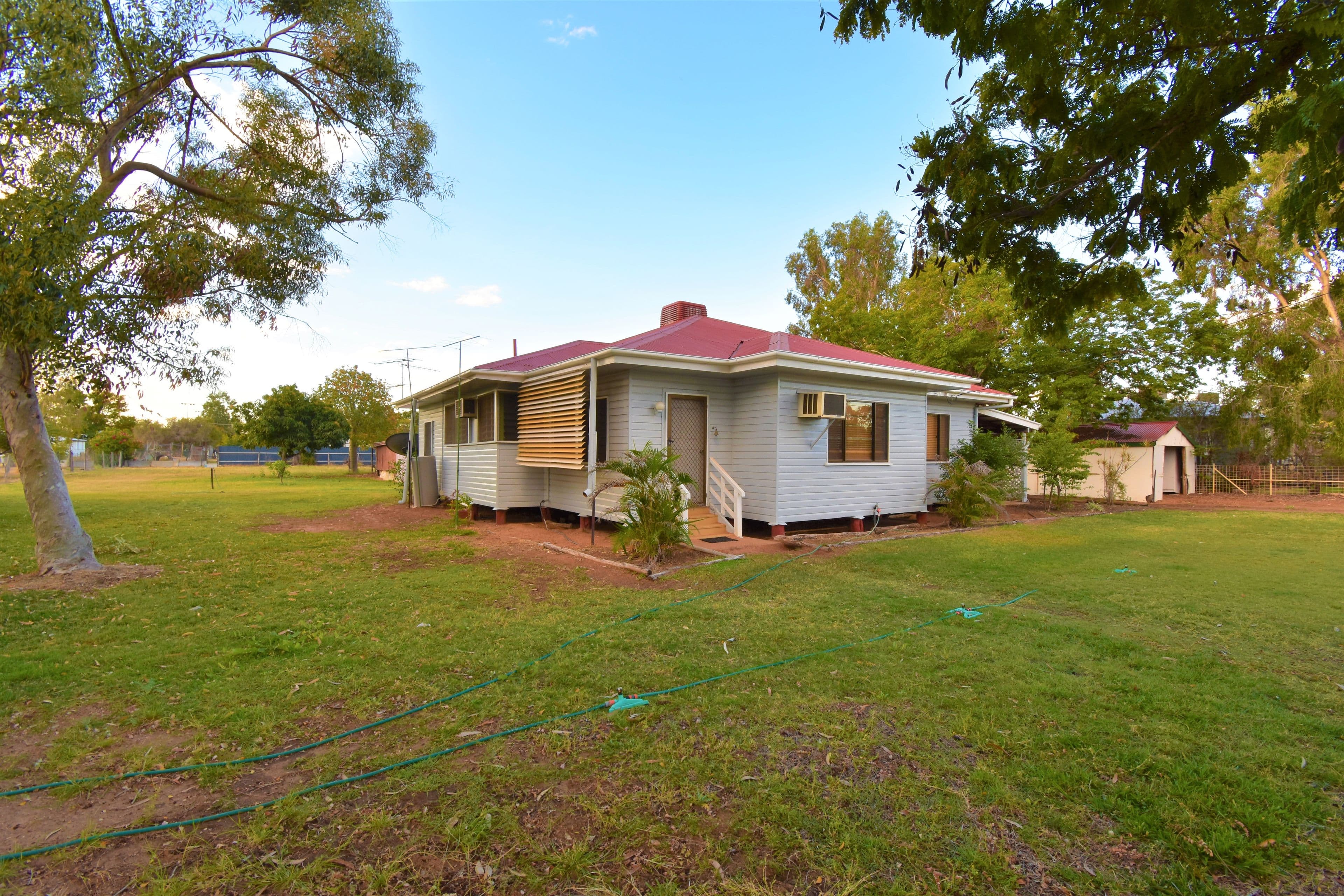 86 Acacia Street, Barcaldine QLD 4725, Barcaldine - Image 1