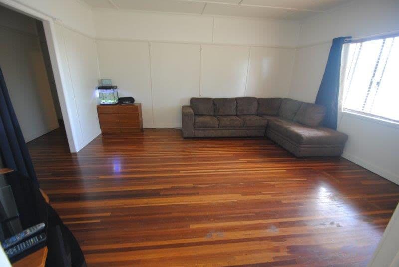 86 Acacia Street, Barcaldine QLD 4725, Barcaldine - Thumbnail 2