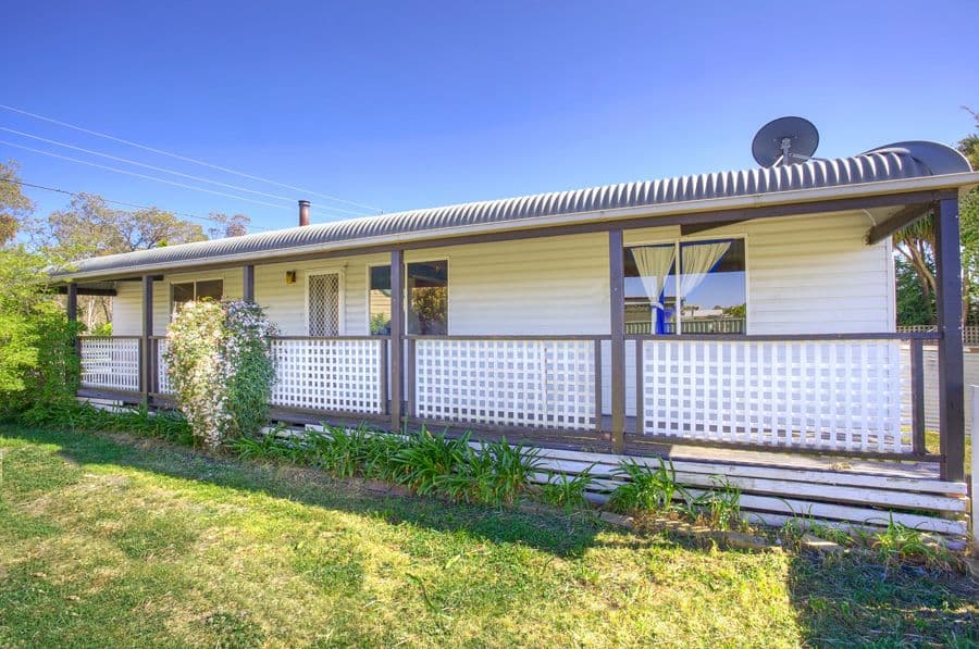 77 Ridge Street, Portland - Image 1