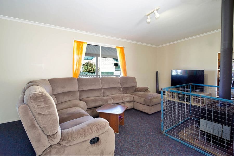 77 Ridge Street, Portland - Thumbnail 2