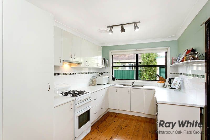 8 Camelot Place, OAK FLATS NSW 2529, Oak Flats - Thumbnail 2