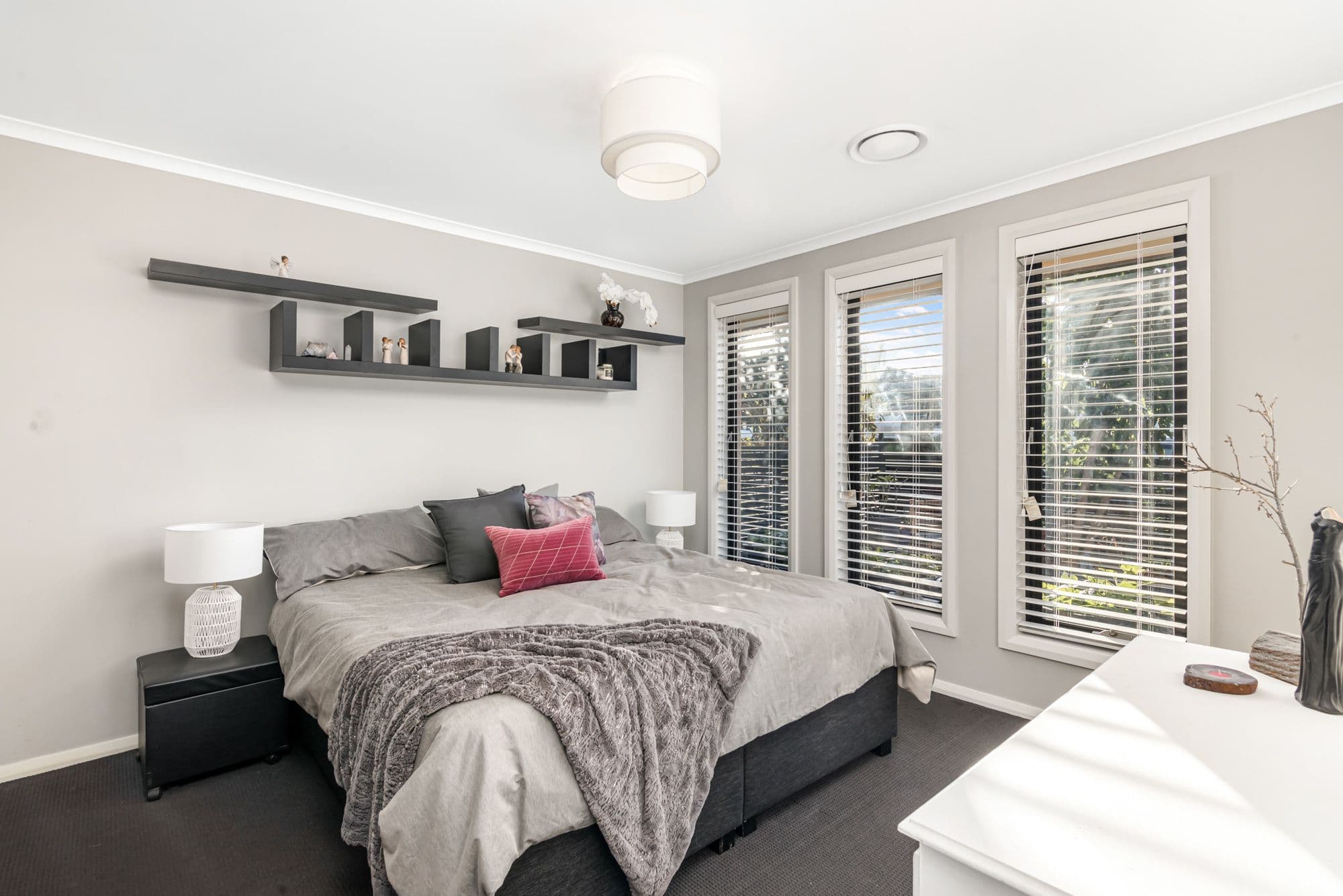 25 Pioneer Drive, Carnes Hill NSW 2171, Carnes Hill - Thumbnail 8