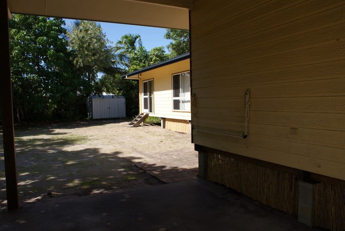 74 Holland Street, Wongaling Beach QLD 4852, Wongaling Beach - Thumbnail 3