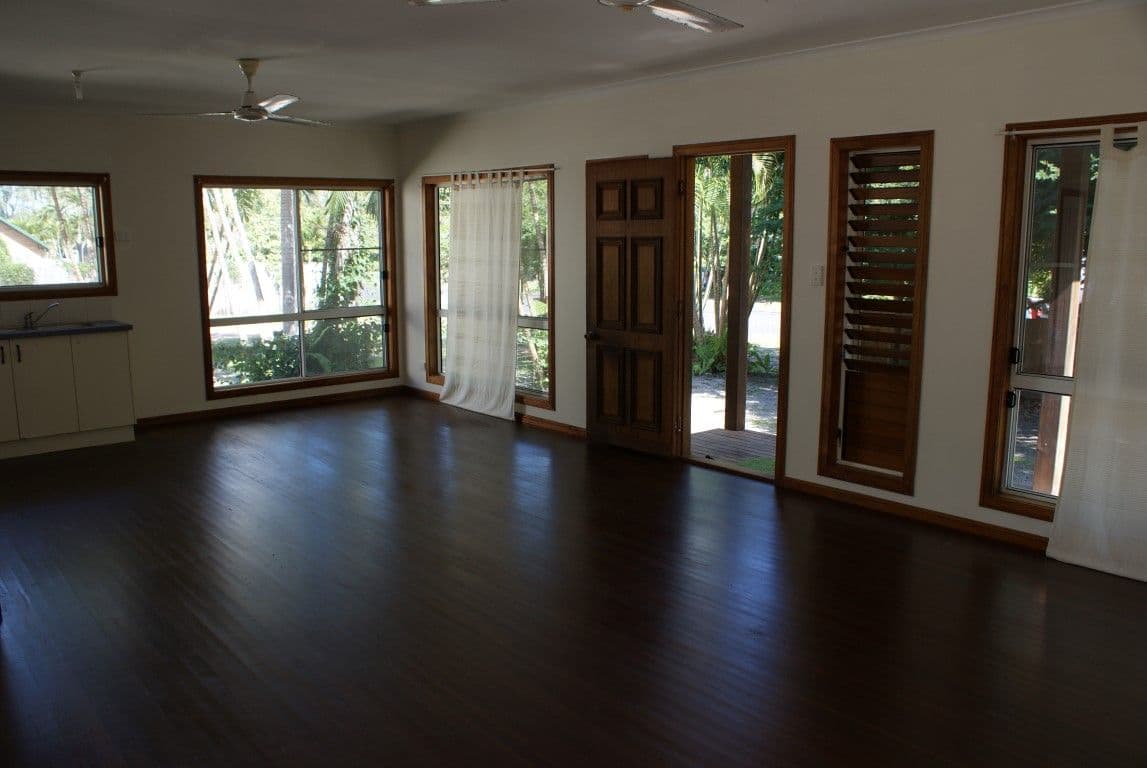 74 Holland Street, Wongaling Beach QLD 4852, Wongaling Beach - Thumbnail 6