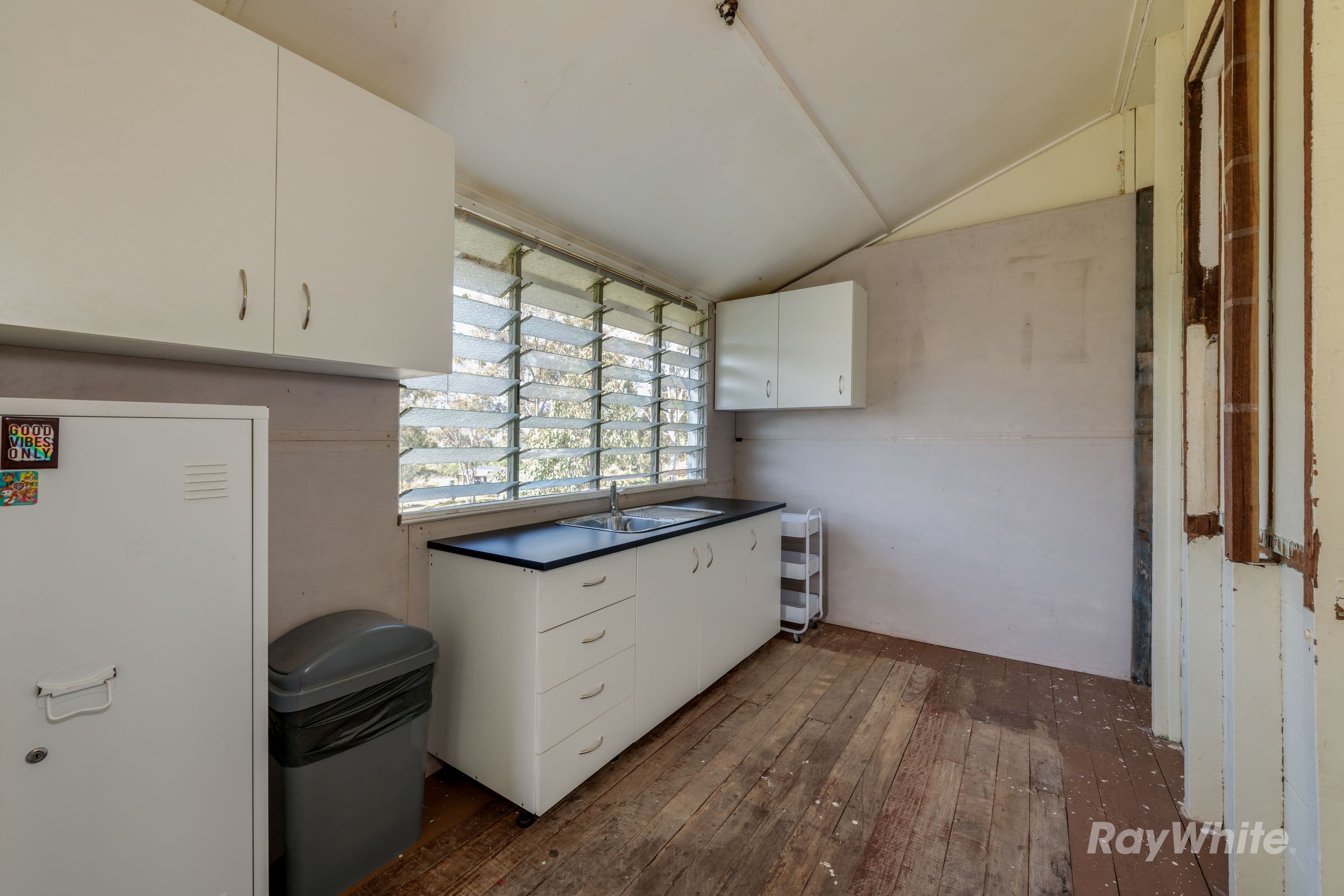 41 Mallett Street, Mount Perry QLD 4671, Mount Perry - Thumbnail 7