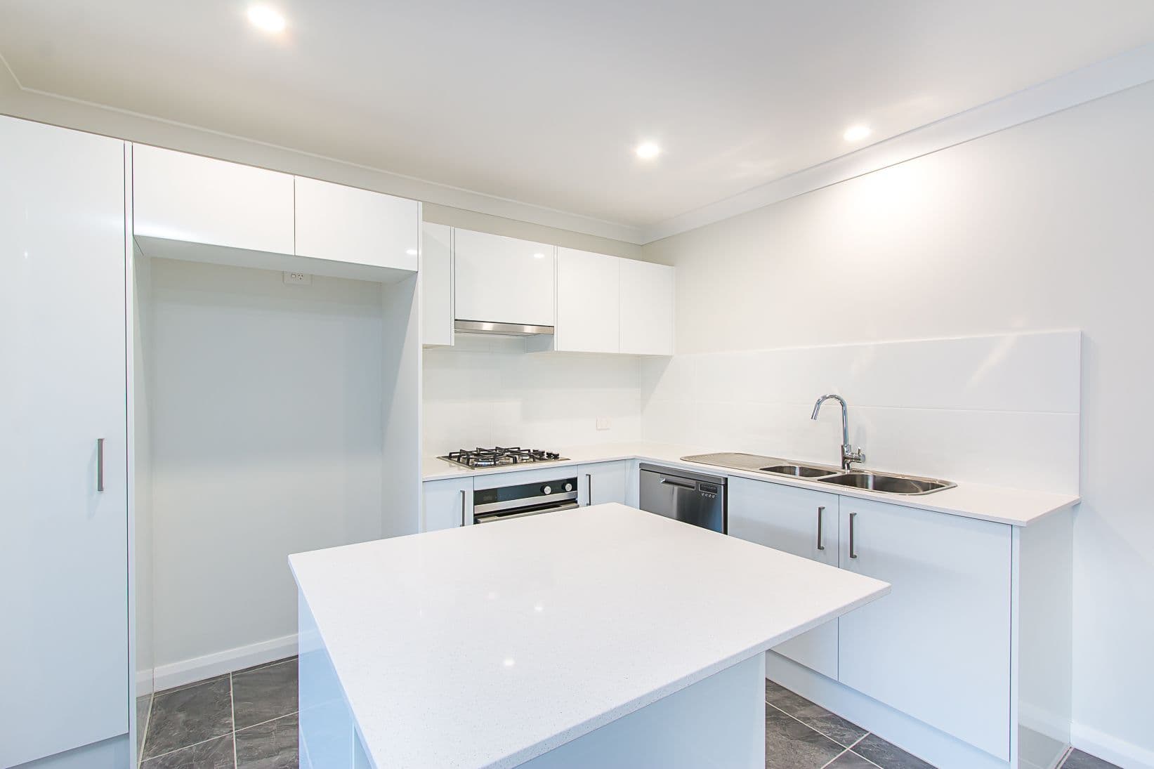 10a Mary Street, Cardiff NSW 2285, Cardiff - Thumbnail 2