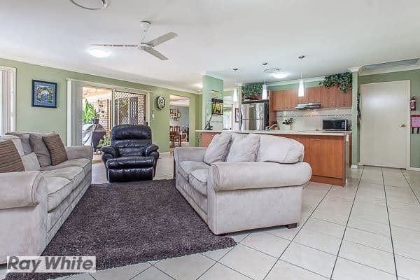 45 Hunter Court, PETRIE QLD 4502, Petrie - Thumbnail 6